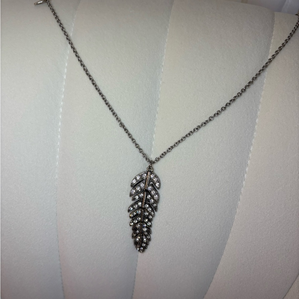Silver leaf Necklace